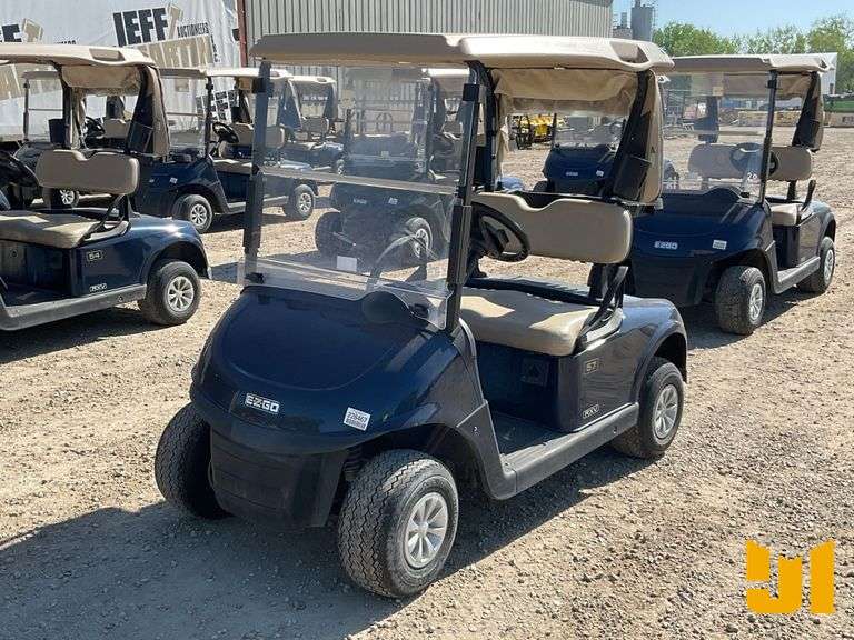 2020 EZ GO RXV GOLF CART 5558948