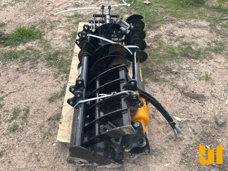 UNUSED MIVA MINI EXCAVATOR ATTACHMENT SET