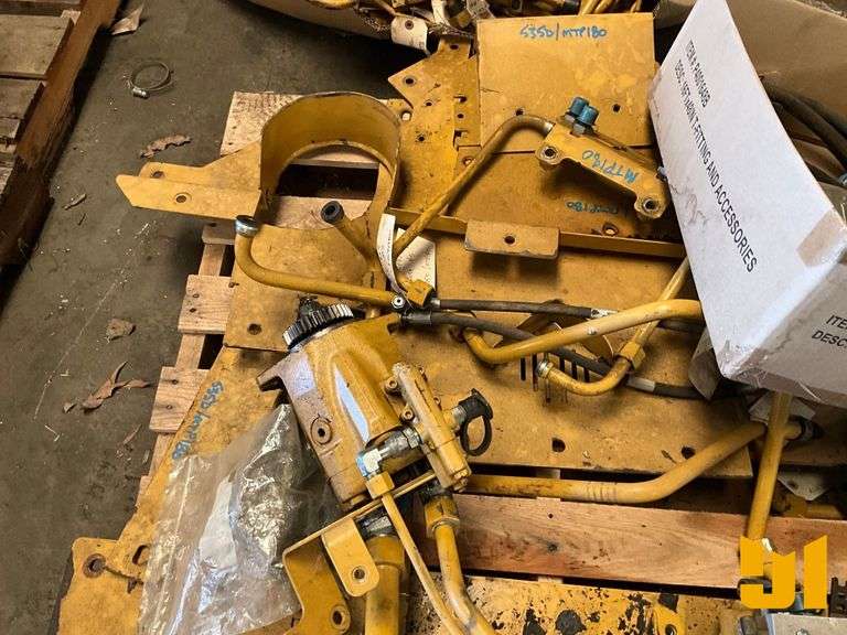 HYDRAULIC HOSES, STEERING PUMP FOR CAT 535D
