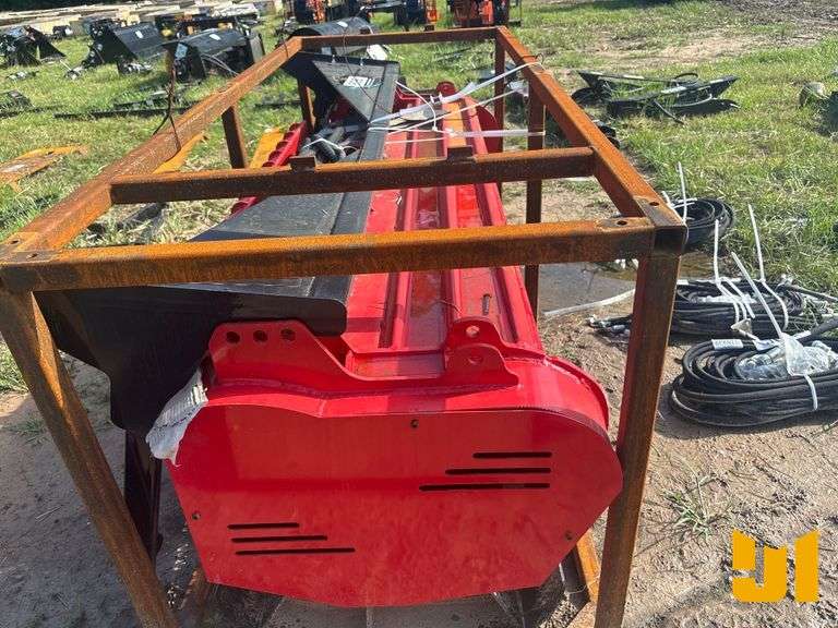 UNUSED 2025 GIYI GY-72 HYDRAULIC MULCHER SN: THJ72250327