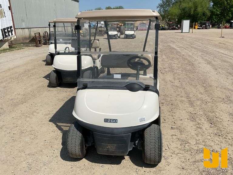 2018 EZ GO RXV GOLF CART SN: 5470468