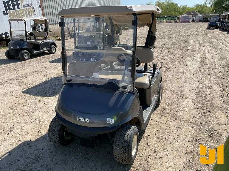 2016 EZ GO RXV GOLF CART SN: 5387352