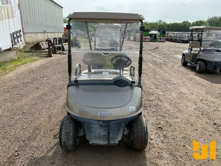 2021 EZ GO RXV GOLF CART 5607185