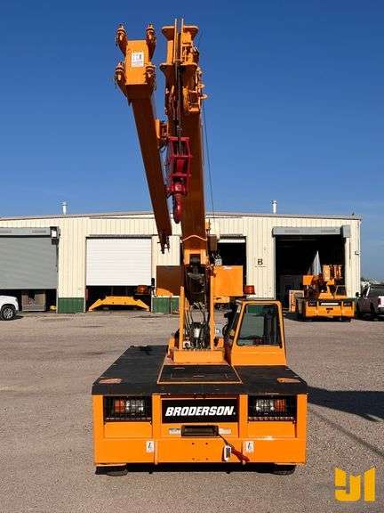 2014 BRODERSON IC-80-3J CARRY DECK CRANE SN: 67913280
