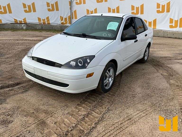 2004 FORD FOCUS VIN: 1FAFP34374W181182 FWD