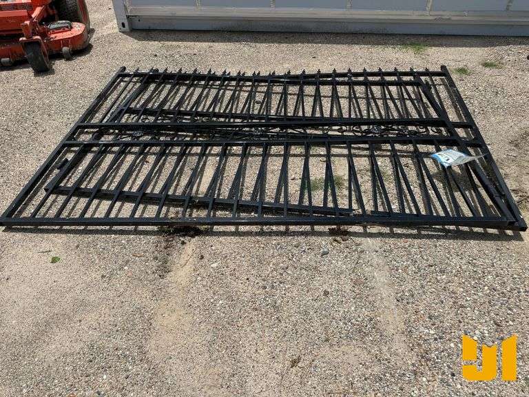 UNUSED SKLP 20 FT BI-PARTING WROUGHT IRON GATE