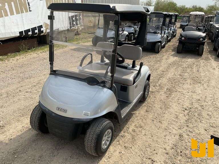 2021 EZ GO RXV GOLF CART 5613036