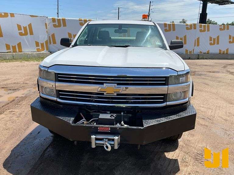 2015 CHEVROLET SILVERADO DOUBLE CAB 4X4 PICKUP VIN: 1GC2KUEG7FZ116221