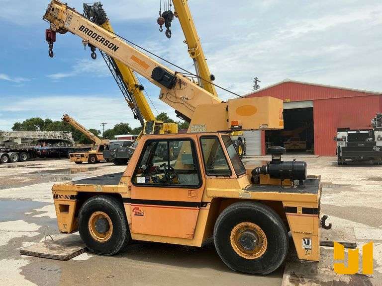 2012 BRODERSON IC80-3J CARRY DECK CRANE SN: 637157