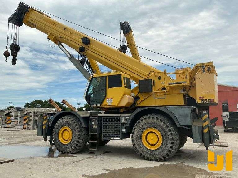 2014 GROVE RT890E ROUGH TERRAIN CRANE SN: 233670