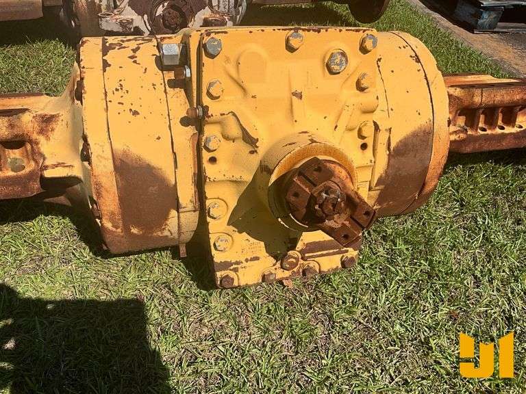 JOHN DEERE