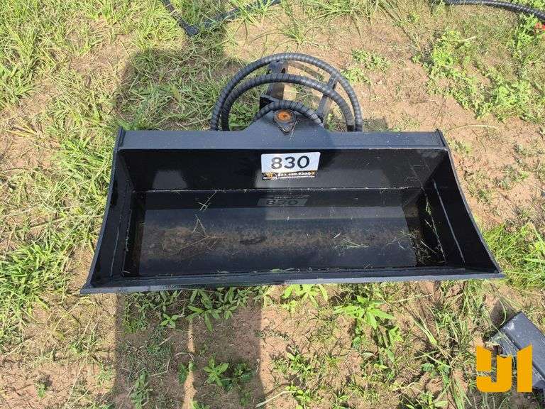 UNUSED 2025 GIYI GY-D3T HYDRAULIC TILT BUCKET SN: QXD3T2503305