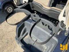 2020 EZ GO RXV GOLF CART 5558251