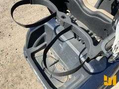 2020 EZ GO RXV GOLF CART 5558228