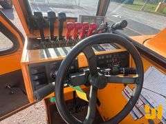 2014 BRODERSON IC-80-3J CARRY DECK CRANE SN: 67913280