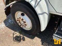 1993 INTERNATIONAL 4600 S/A SEWER/WATER/TANK TRUCK VIN: 1HTSAZPL3PH541049