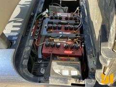 2020 EZ GO RXV GOLF CART 5558251