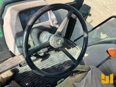 JOHN DEERE 5225 TRACTOR SN: LV5225T422205