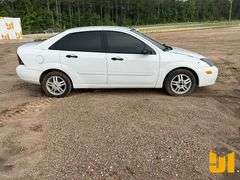 2004 FORD FOCUS VIN: 1FAFP34374W181182 FWD