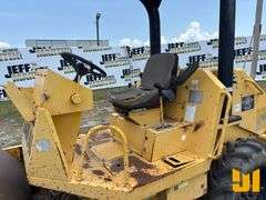 2005 SAKAI SV201TB SINGLE DRUM VIBRATORY ROLLER SN: VSV14T10123