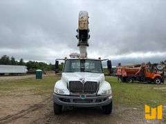 2015 INTERNATIONAL 4300 SBA 4X2 MATERIAL HANDLING BUCKET TRUCK TEREX HI-RANGER VIN: 3HAMMAAN5FL73113