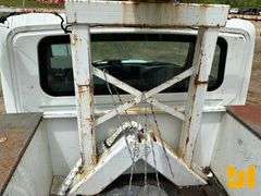 2015 INTERNATIONAL 4300 SBA 4X2 MATERIAL HANDLING BUCKET TRUCK TEREX HI-RANGER VIN: 3HAMMAAN5FL73113
