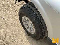 2021 EZ GO RXV GOLF CART 5613036