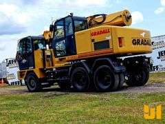 2015 GRADALL XL4100 MOBILE EXCAVATOR SN: 4160000078