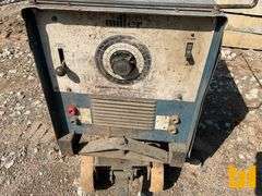 MILLER DEALARC 250 WELDER