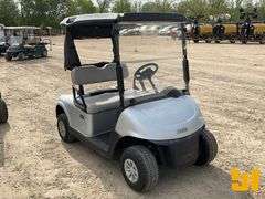 2021 EZ GO RXV GOLF CART 5613057