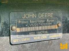 JOHN DEERE 5225 TRACTOR SN: LV5225T422205
