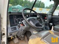 2010 FREIGHTLINER COLUMBIA 120 20500 LB BOOM TRUCK VIN: 1FVHF0CV5BDAW1310