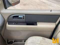 2011 FORD EXPEDITION XLT VIN: 1FMJU1H59BEF00089 2WD