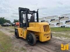 HYSTER ROUGH TERRAIN FORKLIFT
