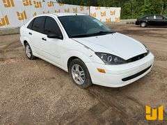 2004 FORD FOCUS VIN: 1FAFP34374W181182 FWD