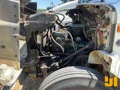 1993 INTERNATIONAL 4600 S/A SEWER/WATER/TANK TRUCK VIN: 1HTSAZPL3PH541049