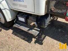 1993 INTERNATIONAL 4600 S/A SEWER/WATER/TANK TRUCK VIN: 1HTSAZPL3PH541049