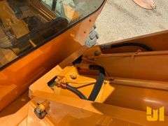 2011 BRODERSON RT300 ROUGH TERRAIN CRANE SN: 37818300