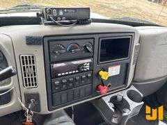 2015 INTERNATIONAL 4300 SBA 4X2 MATERIAL HANDLING BUCKET TRUCK TEREX HI-RANGER VIN: 3HAMMAAN5FL73113