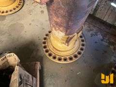 CAT535C AXLE HOUSING