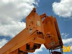 2011 BRODERSON RT300 ROUGH TERRAIN CRANE SN: 37818300