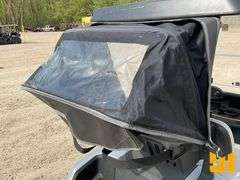 2021 EZ GO RXV GOLF CART 5613057