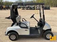 2021 EZ GO RXV GOLF CART 5613057