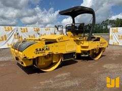 2009 SAKAI SW990 TANDEM VIBRATORY ROLLER SN: VSW41-10111