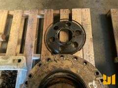 CAT D4H HYDRAULIC TANK, BELL ASSY, MISC GEARS, FINAL DRIVE