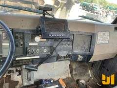 1993 INTERNATIONAL 4600 S/A SEWER/WATER/TANK TRUCK VIN: 1HTSAZPL3PH541049