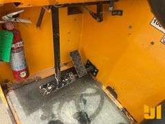 2012 BRODERSON IC80-3J CARRY DECK CRANE SN: 637157