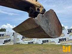 2015 GRADALL XL4100 MOBILE EXCAVATOR SN: 4160000078