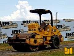 2005 SAKAI SV201TB SINGLE DRUM VIBRATORY ROLLER SN: VSV14T10123