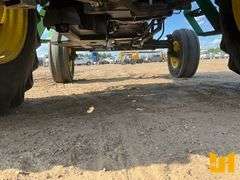 JOHN DEERE 5225 TRACTOR SN: LV5225T422205